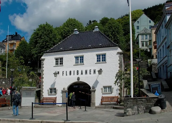 Large 1 Kilometer To Bryggen Apartament