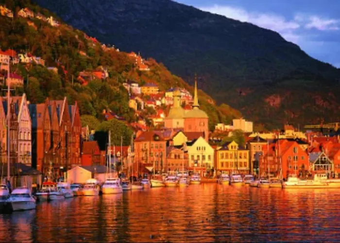 Large 1 Kilometer To Bryggen 아파트 베르겐