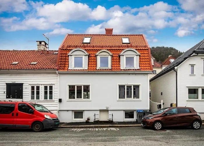 Large 1 Kilometer To Bryggen Apartament